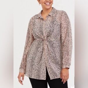 Torrid Tunic Top Blouse Beige Pink Black Animal Print Plus Size 2 Twist Front